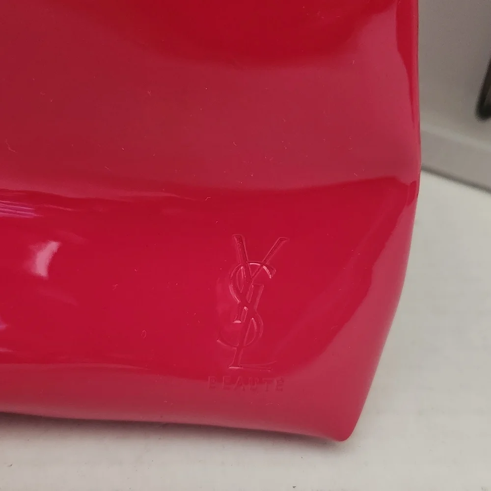 Yves Saint Laurent Small Pink Patent Leather Cosmetic Pouch Makeup Bag